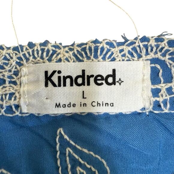 Kindred Floral Embroidered Top Blue L Bohemian Hippie Whimsy Indie Granolagirl - Picture 7 of 11